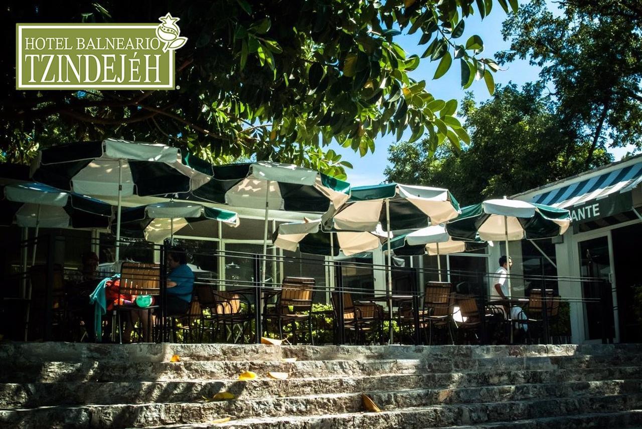 Hotel Balneario Tzindejeh Tasquillo Exterior photo
